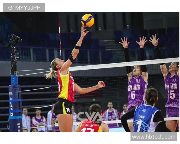 周磊独家分享：深入探讨排球技巧与心得体会助你提升竞技水平